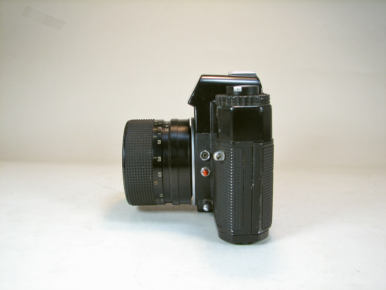 دوربین بسیار کمیاب ROLLEIFLEX SL 35 M