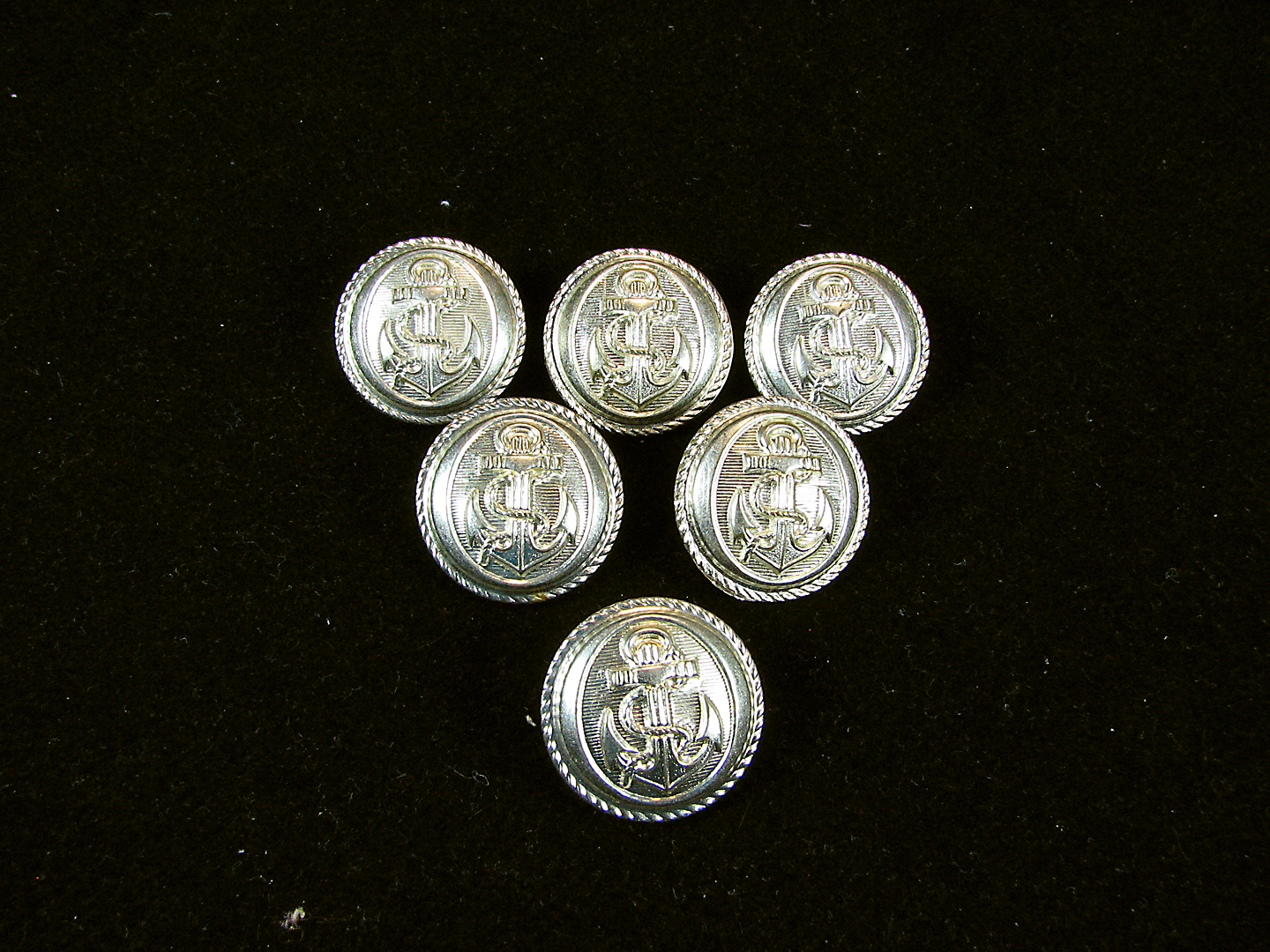 6 دکمه کلکسیونی برنجی گیره آهنی قدیمی