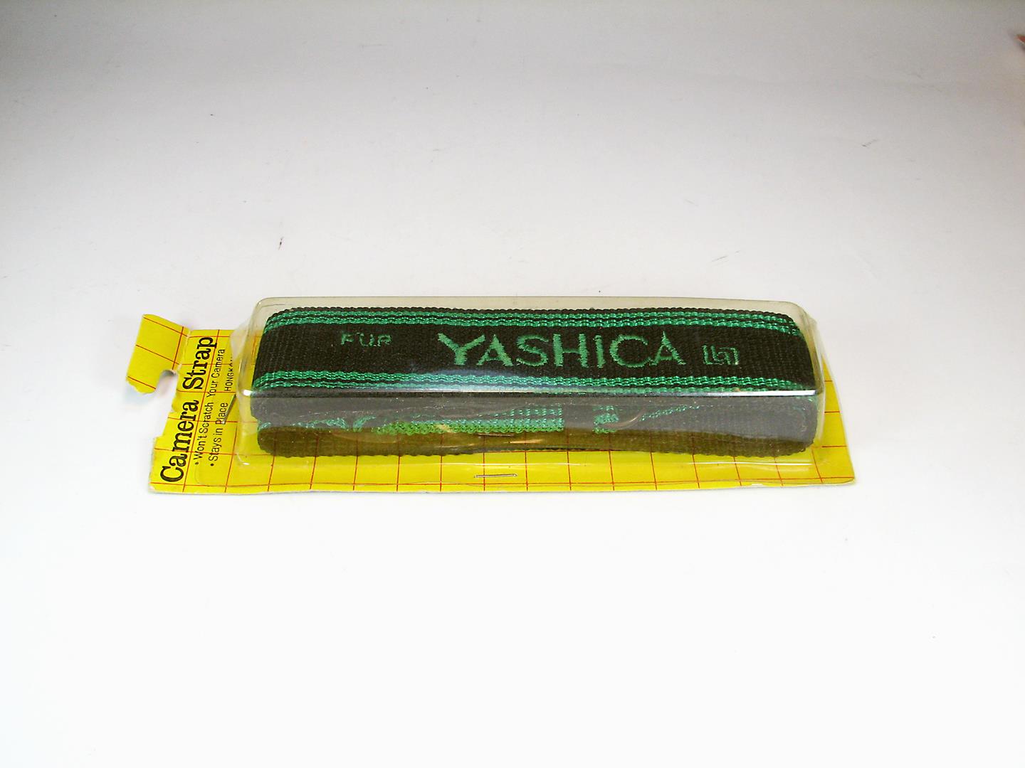 بند مخصوص دوربین Yashica سبز رنگ